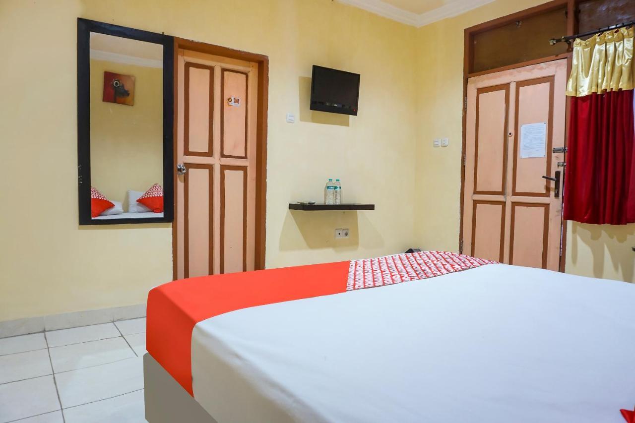 Oyo 90923 Makassar Cottage Balangberu Dış mekan fotoğraf