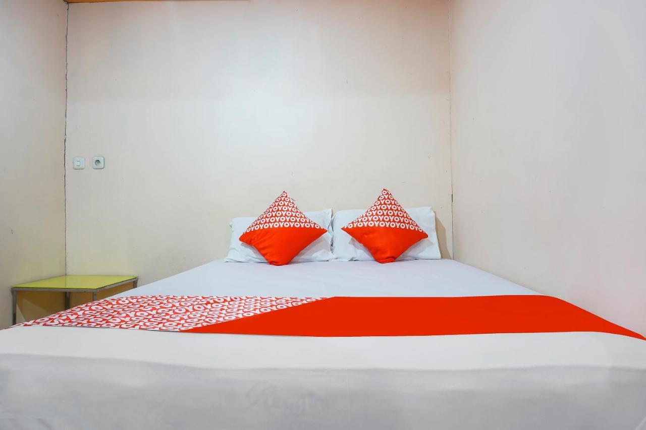 Oyo 90923 Makassar Cottage Balangberu Dış mekan fotoğraf